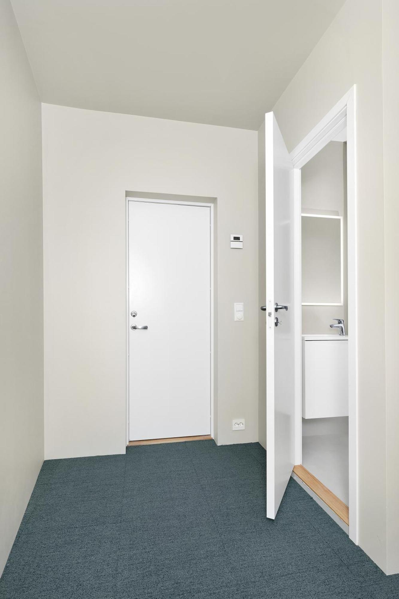 Gæstehus - Bedroom With En Bathroom *