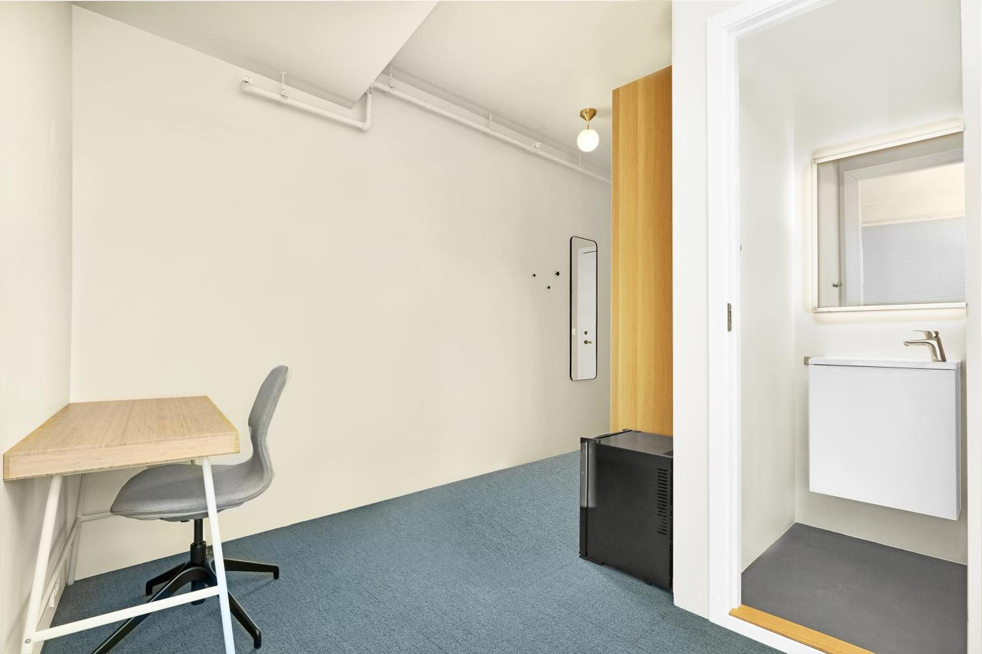- Bedroom With En Bathroom Guest house *