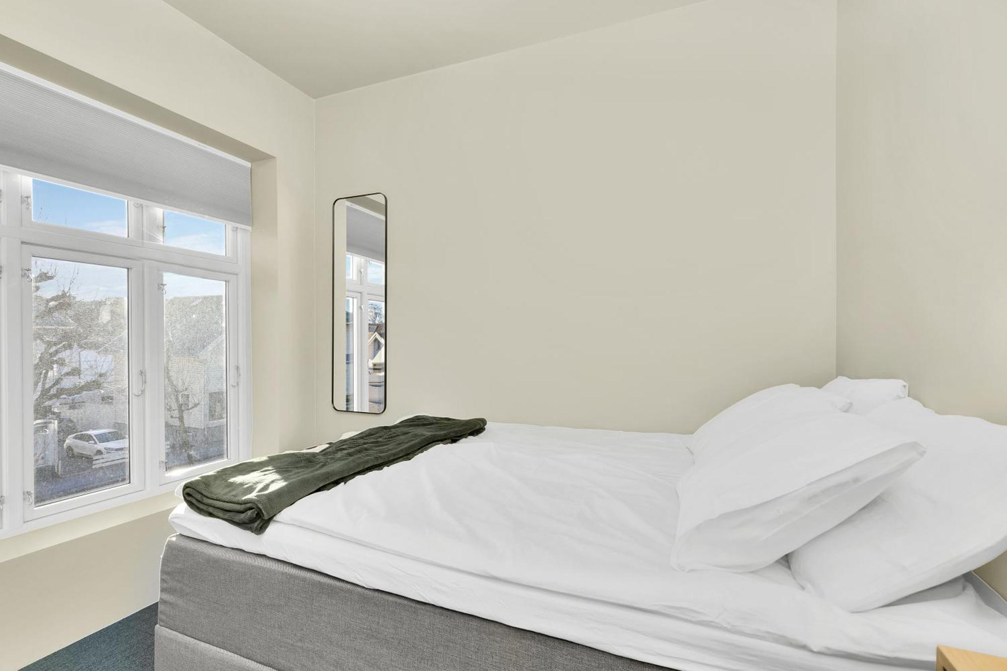 Guest house - Bedroom With En Bathroom *