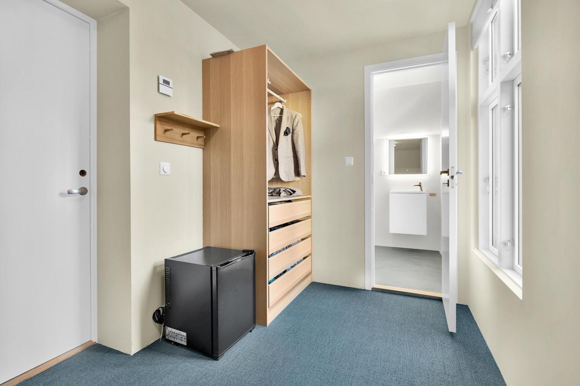 - Bedroom With En Bathroom Stavanger